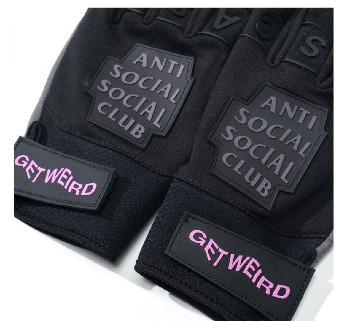 Anti Social Social Gloves ‘NO FEAR’